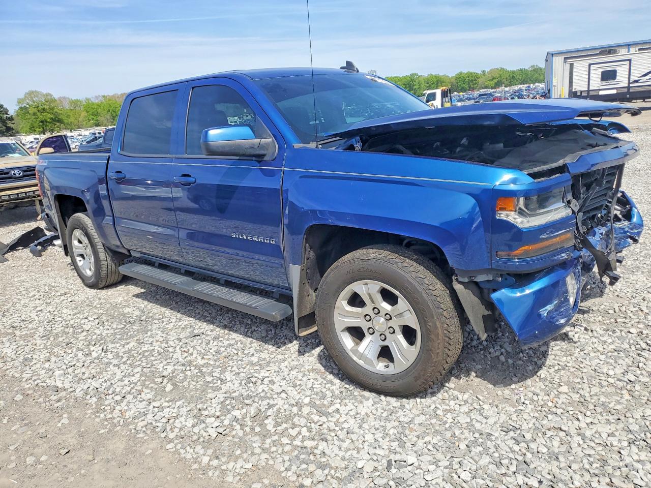2017 CHEVROLET SILVERADO K1500 LT — снимка 4