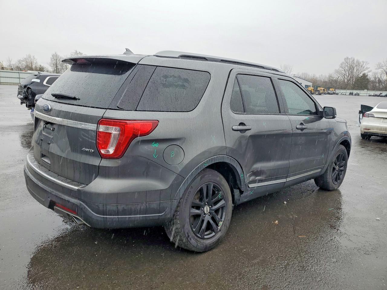 2018 FORD EXPLORER XLT — снимка 3
