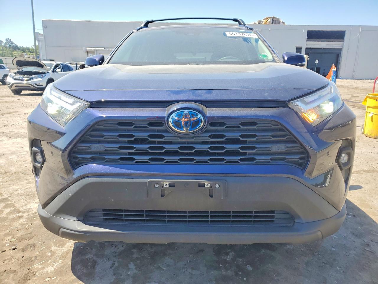 2022 TOYOTA RAV4 XLE PREMIUM — снимка 5