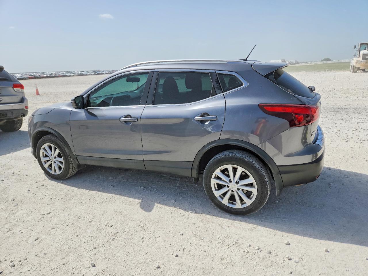 2018 NISSAN ROGUE SPORT SV — снимка 2