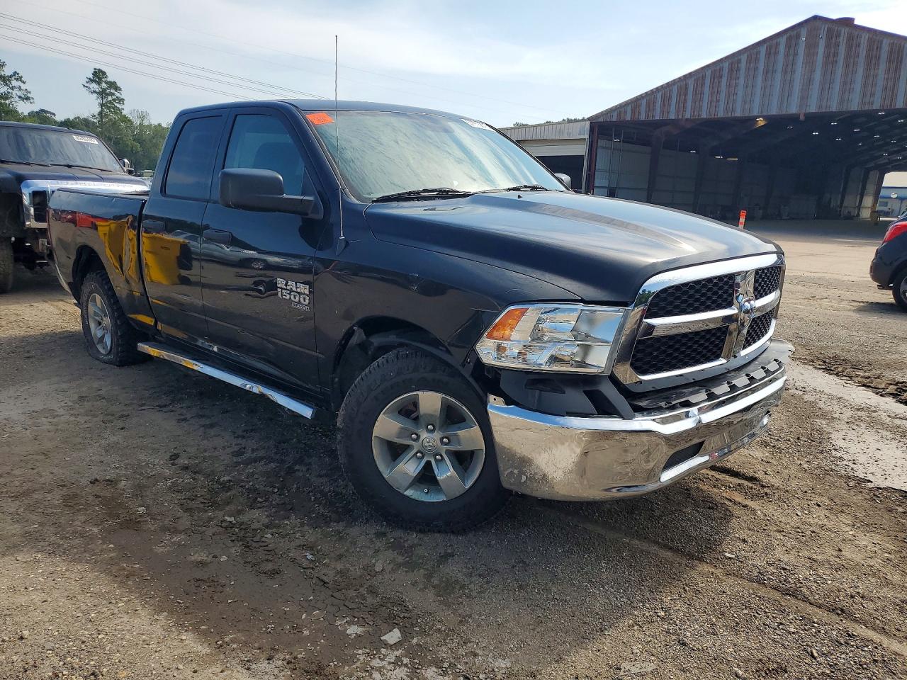 2019 RAM 1500 CLASSIC TRADESMAN — снимка 4