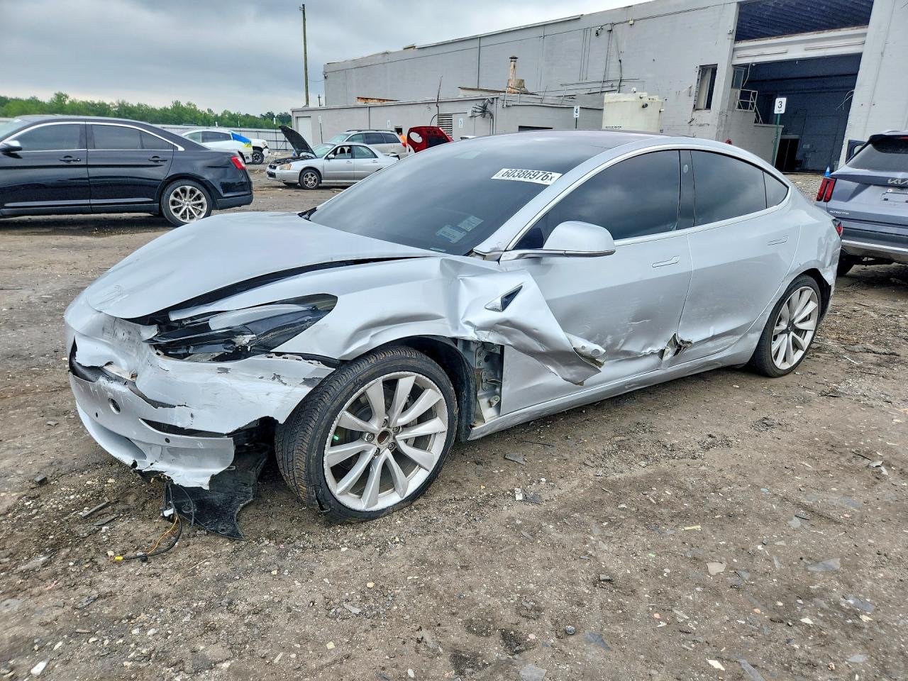 2018 TESLA MODEL 3