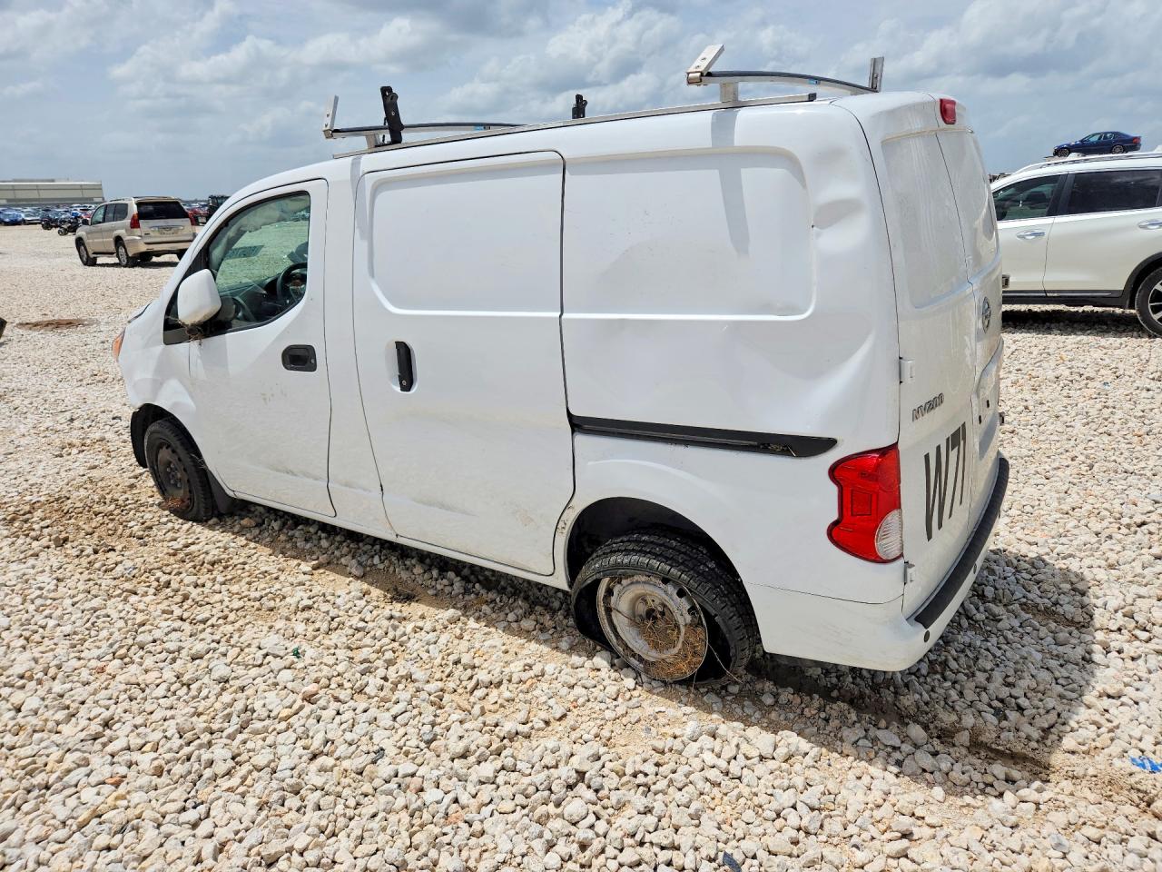 2021 NISSAN NV200 — снимка 2