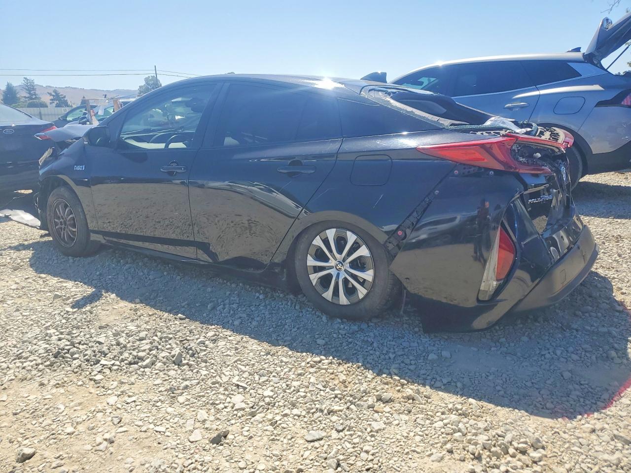 2021 TOYOTA PRIUS PRIME LIMITED — снимка 2