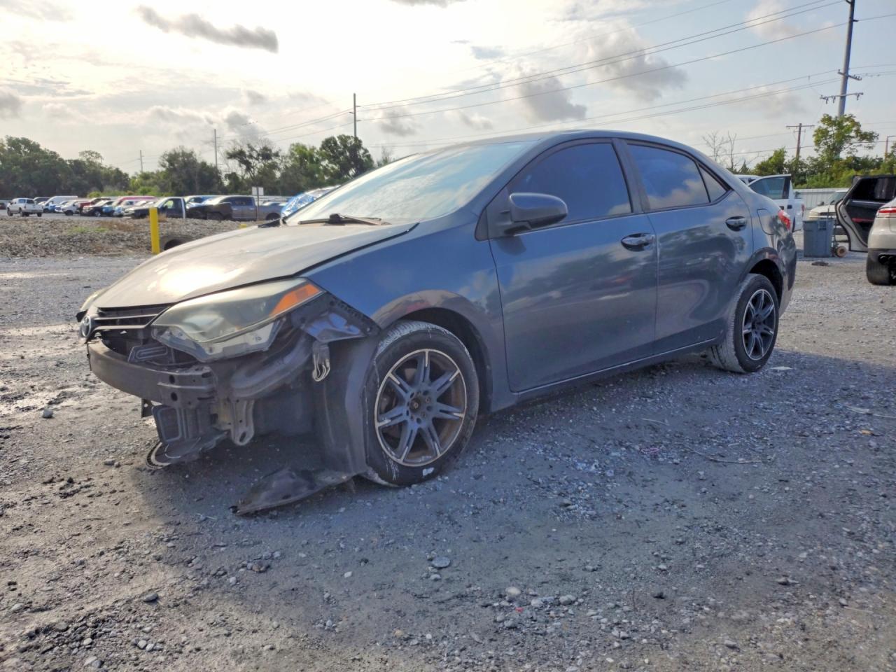 2015 TOYOTA COROLLA LE