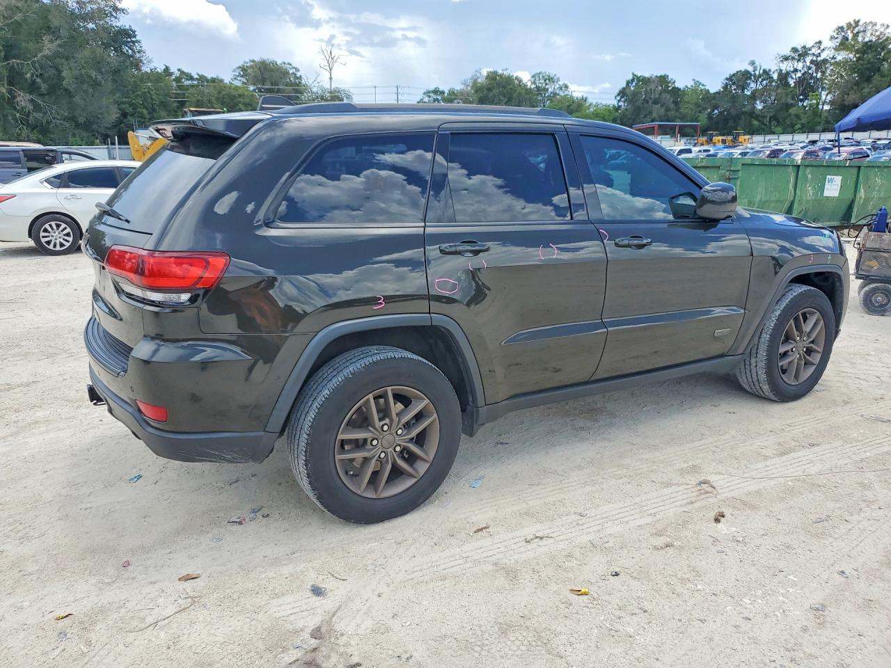 2016 JEEP GRAND CHEROKEE LAREDO — снимка 3