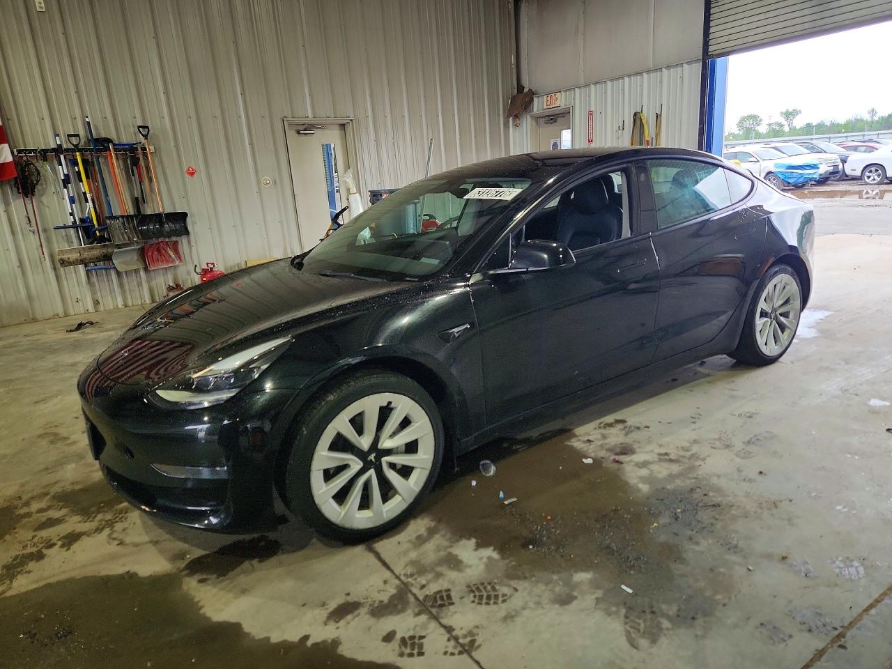 2022 TESLA MODEL 3