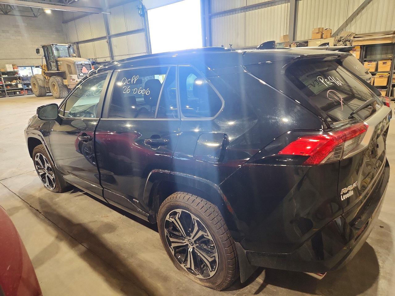 2025 TOYOTA RAV4 XSE — снимка 2