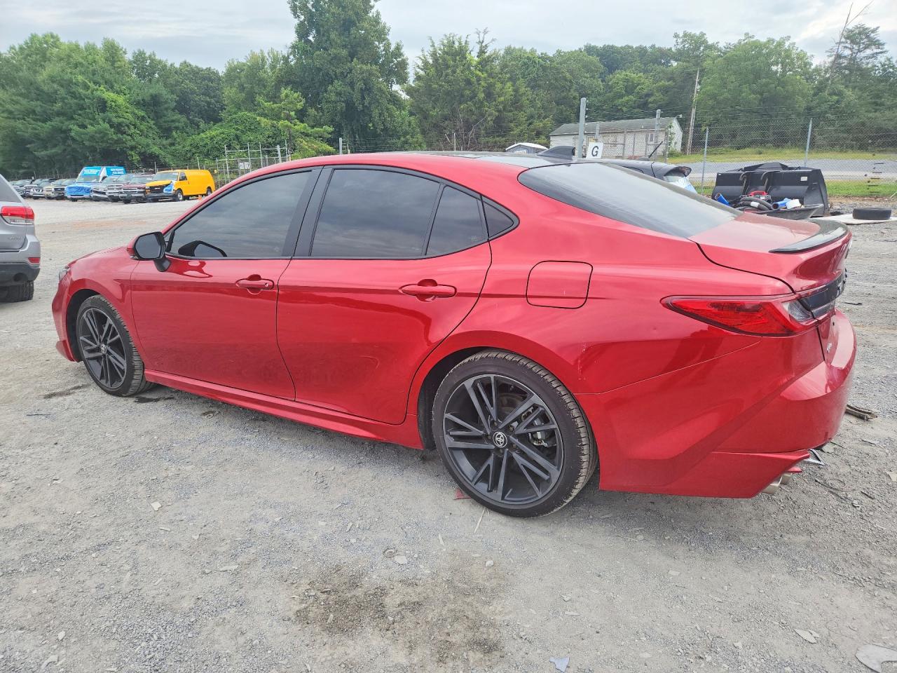 2025 TOYOTA CAMRY XSE — снимка 2