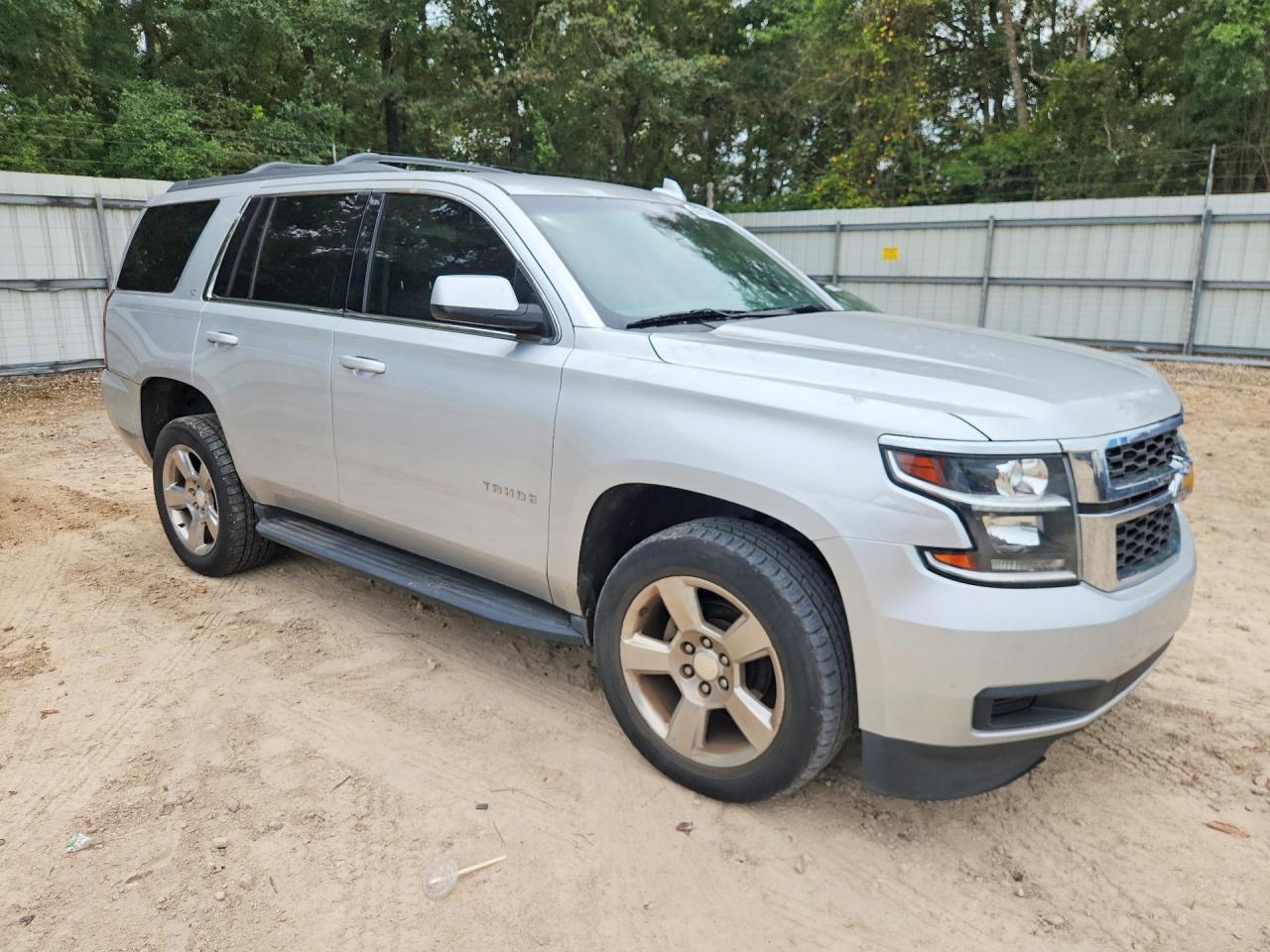 2017 CHEVROLET TAHOE C1500 LT — снимка 4