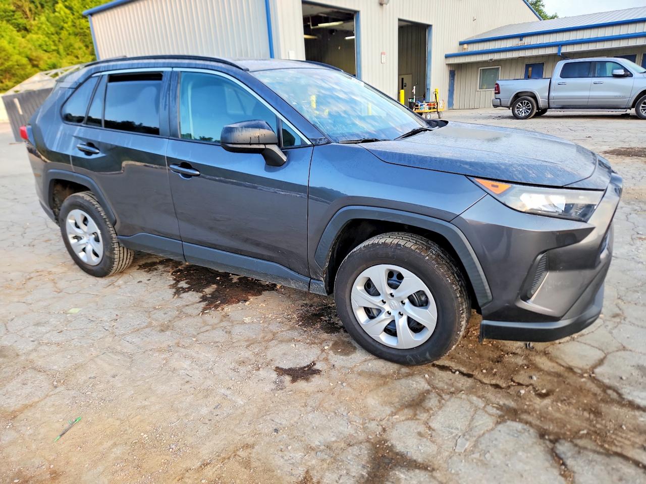 2020 TOYOTA RAV4 LE — снимка 4