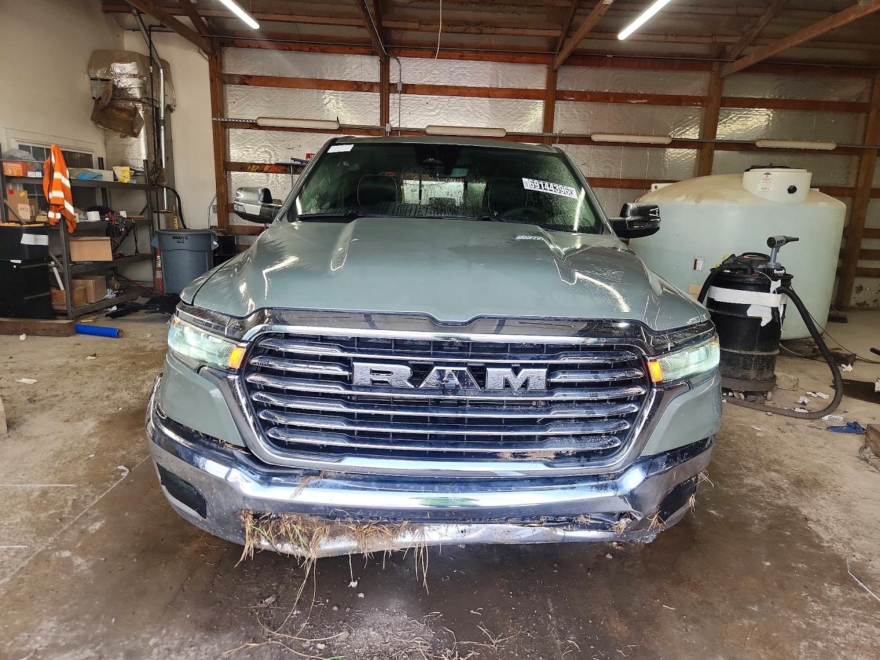 2026 RAM 1500 LARAMIE — photo 5
