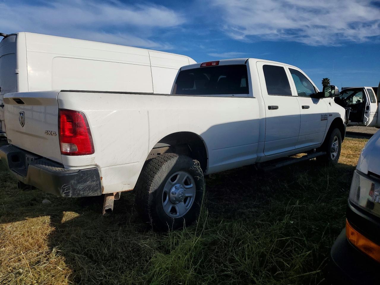 2018 RAM 2500 ST — снимка 3