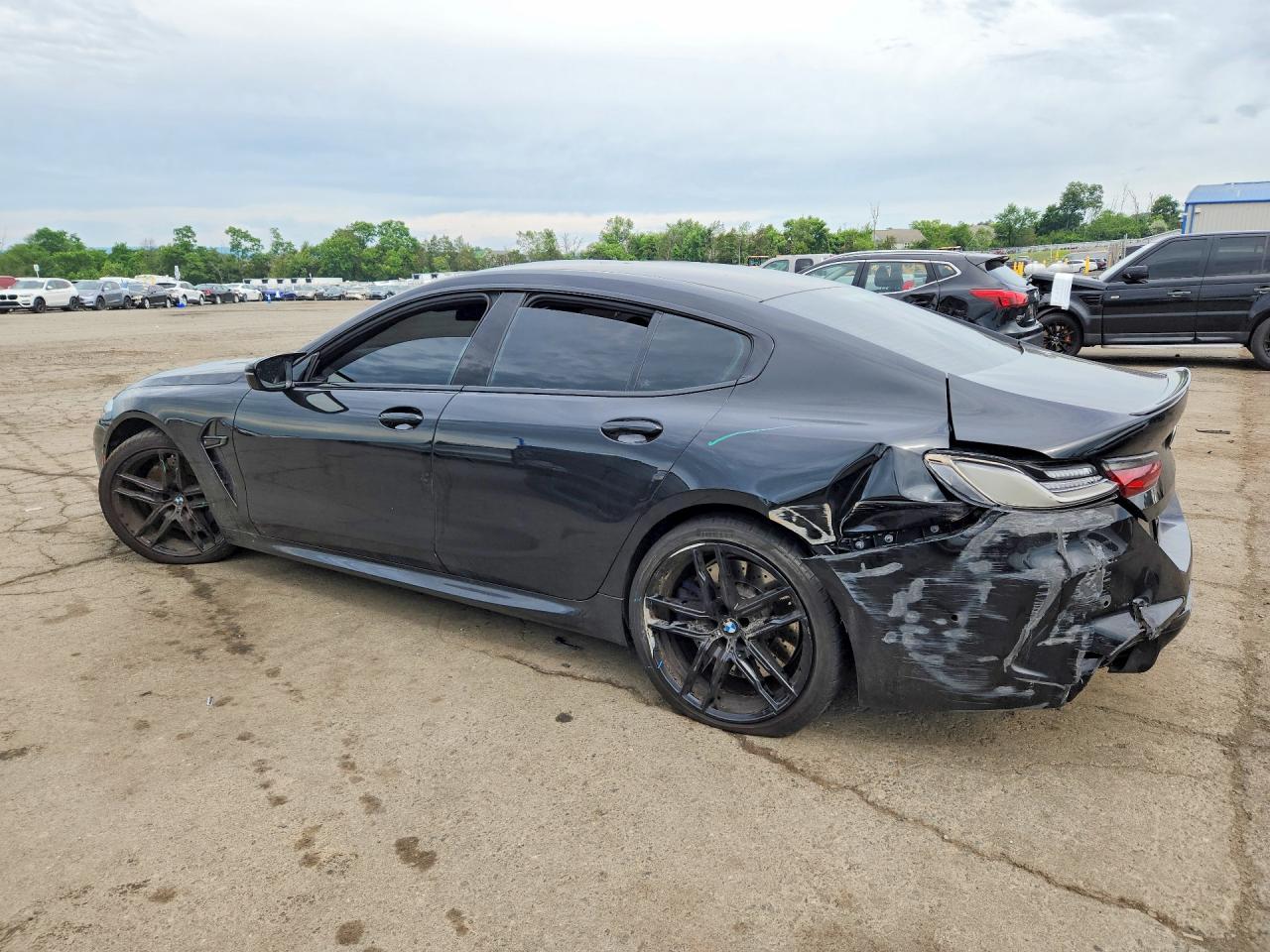 2022 BMW M8 — снимка 2