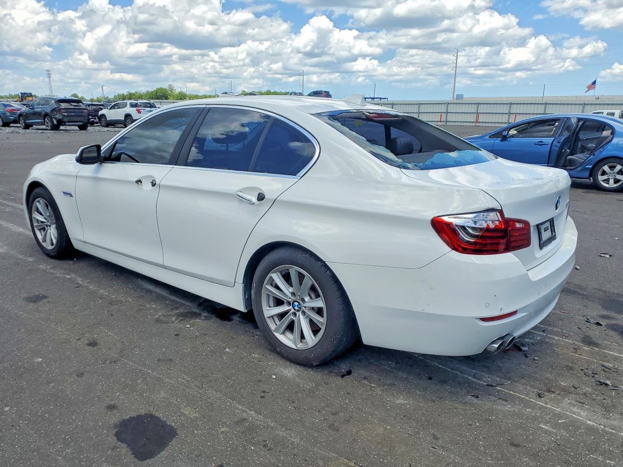 2014 BMW 528 I — снимка 2