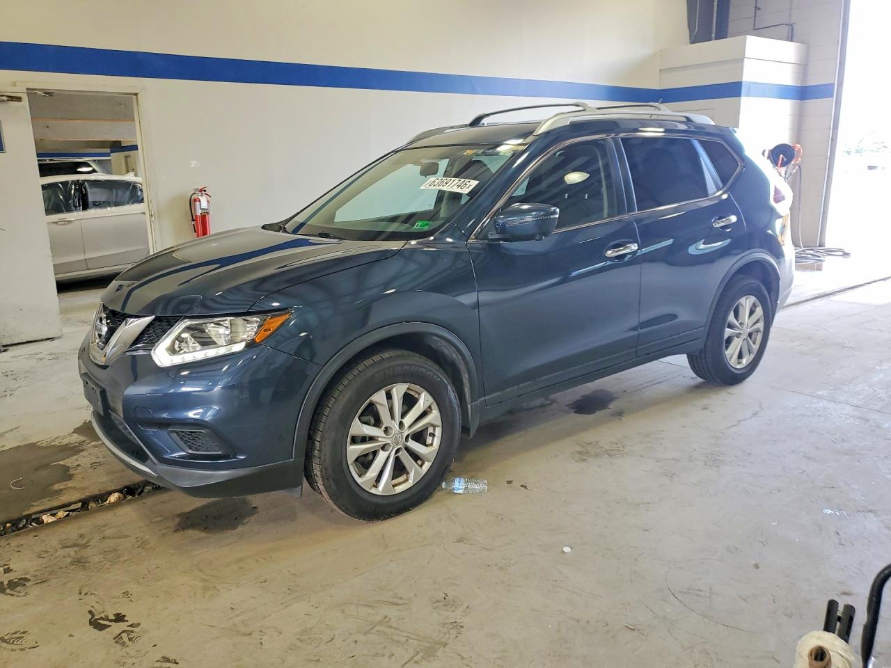 2016 NISSAN ROGUE SV