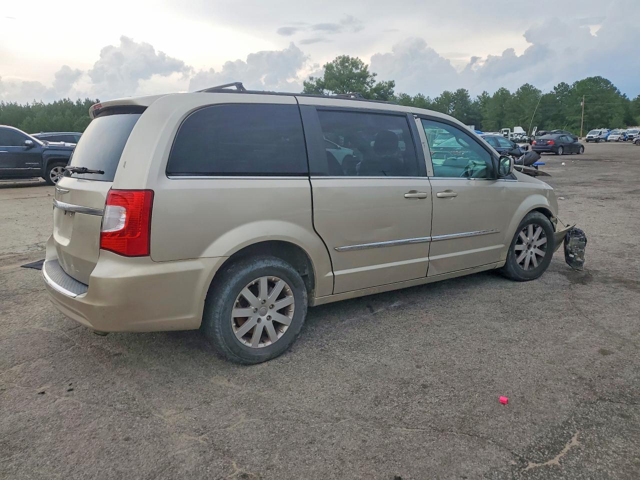 2015 CHRYSLER TOWN & COUNTRY TOURING — снимка 3