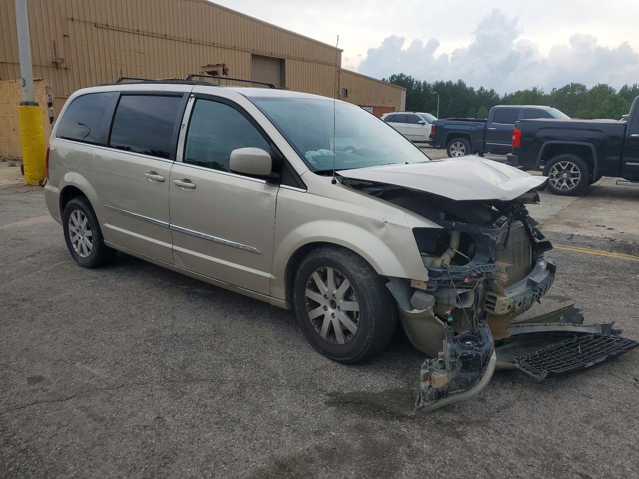 2015 CHRYSLER TOWN & COUNTRY TOURING — снимка 4