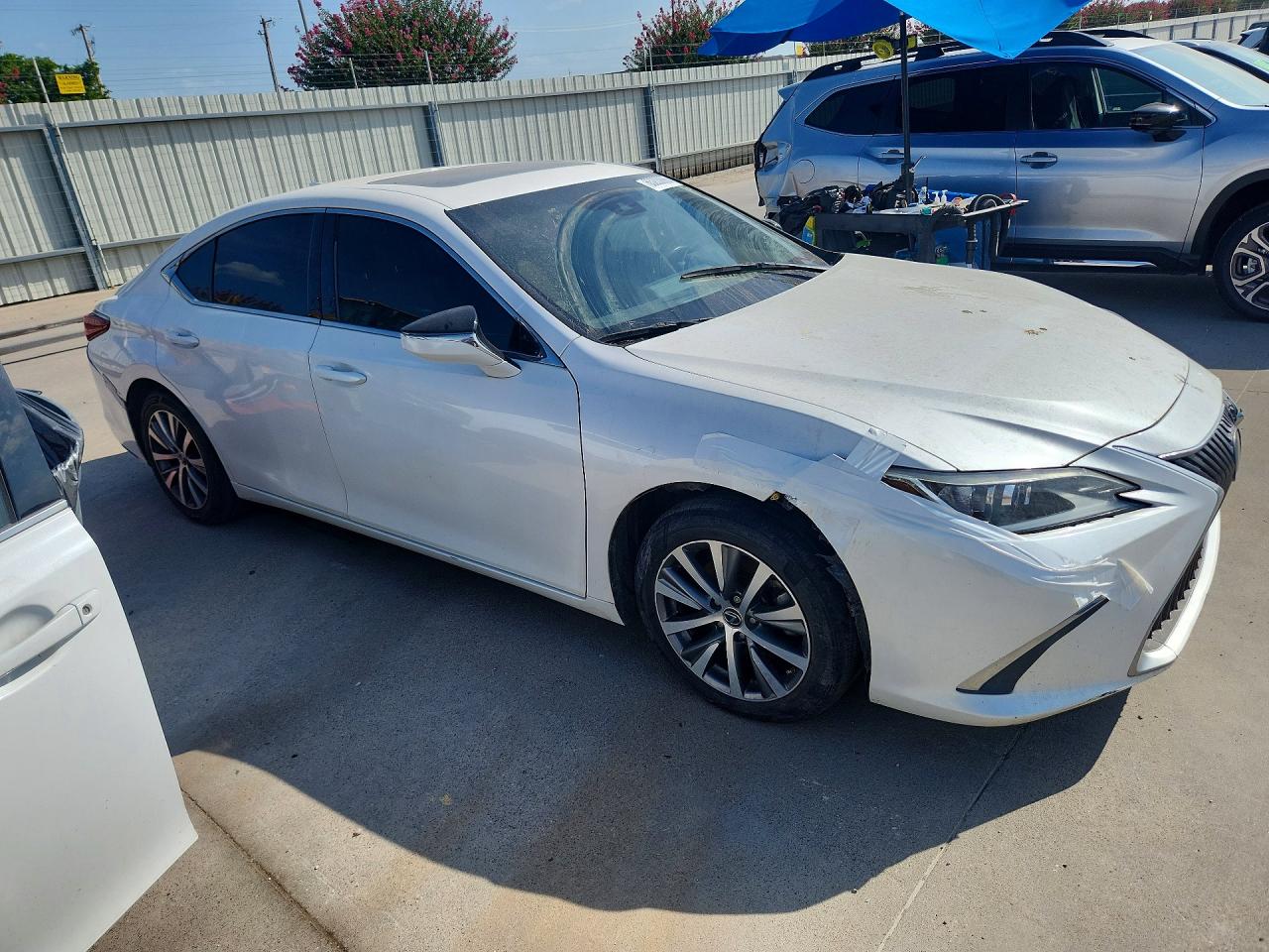 2019 LEXUS ES 350 — снимка 4