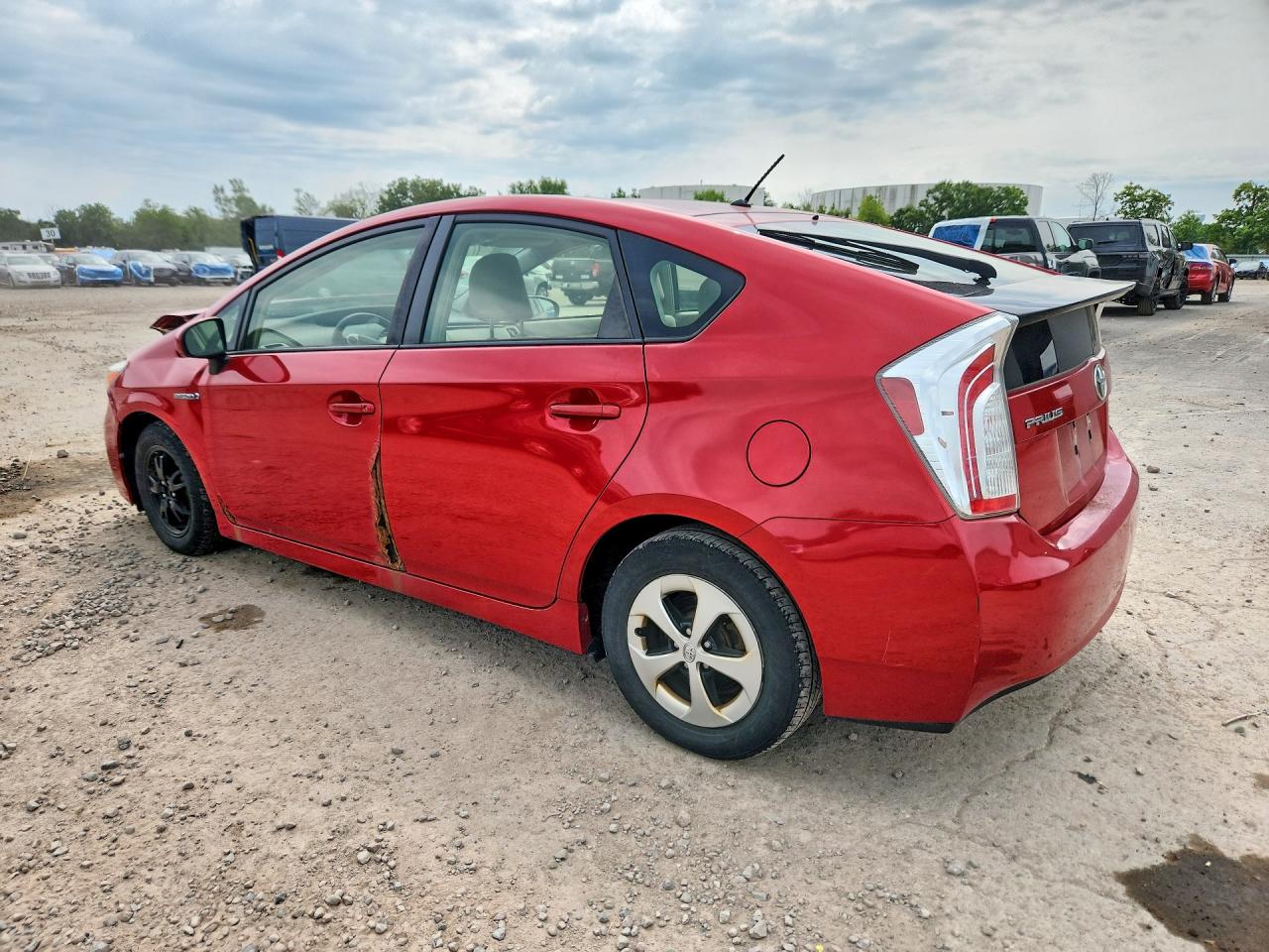 2015 TOYOTA PRIUS TWO — снимка 2