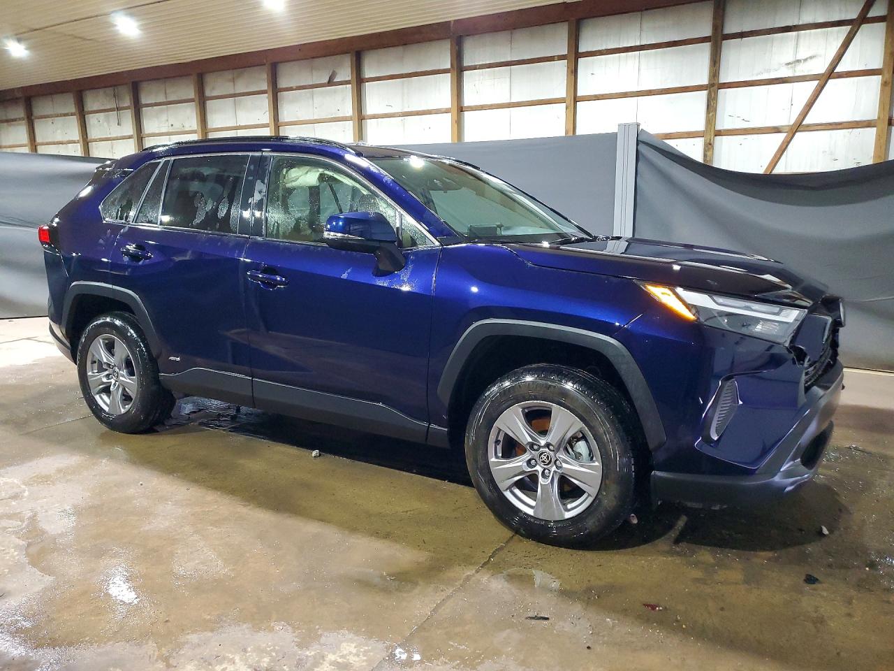 2025 TOYOTA RAV4 HYBRID XLE — снимка 4