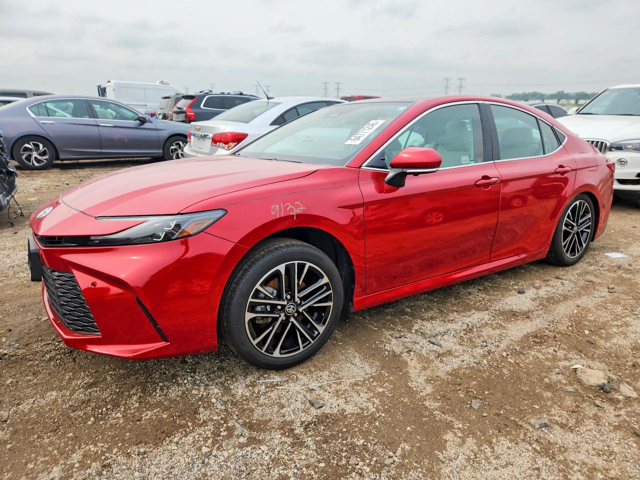 2025 TOYOTA CAMRY XLE
