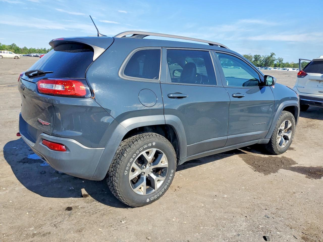 2016 JEEP CHEROKEE TRAILHAWK — снимка 3