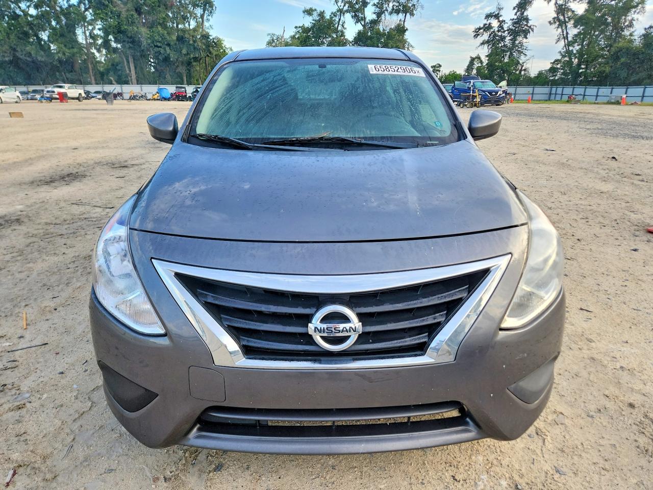 2017 NISSAN VERSA 1.6 SV — снимка 5