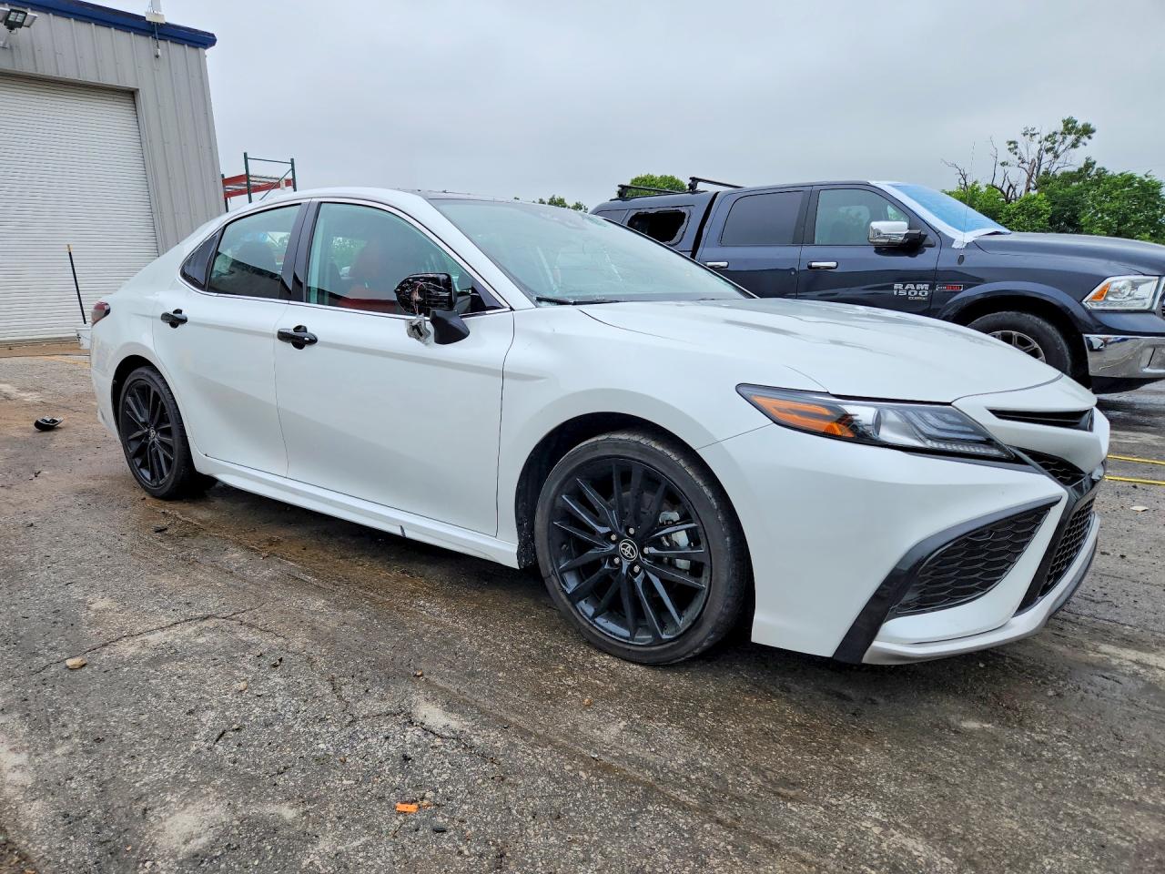 2024 TOYOTA CAMRY XSE — снимка 4