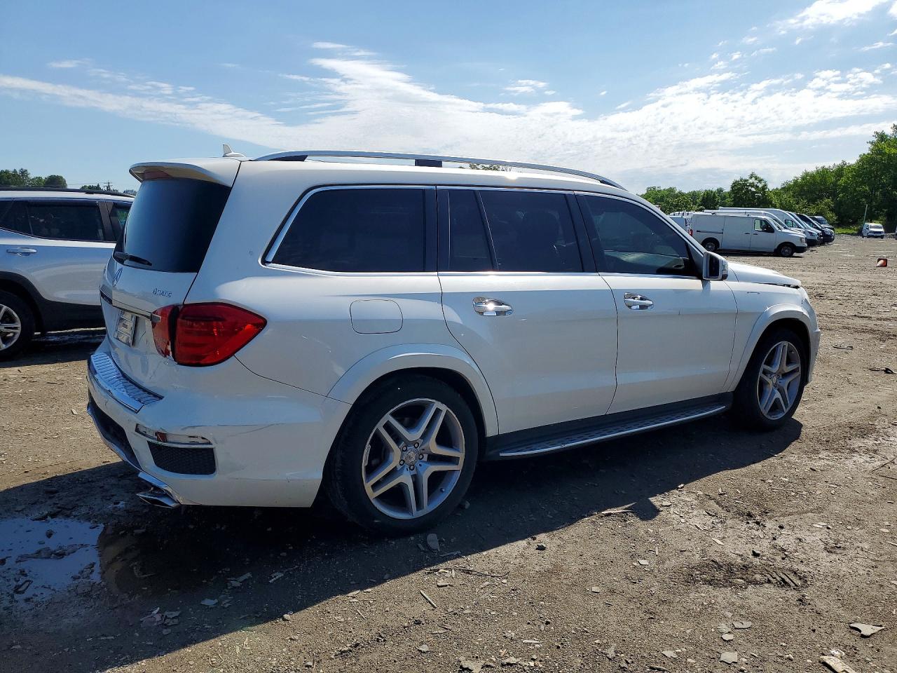 2014 MERCEDES-BENZ GL 550 4MATIC — снимка 3