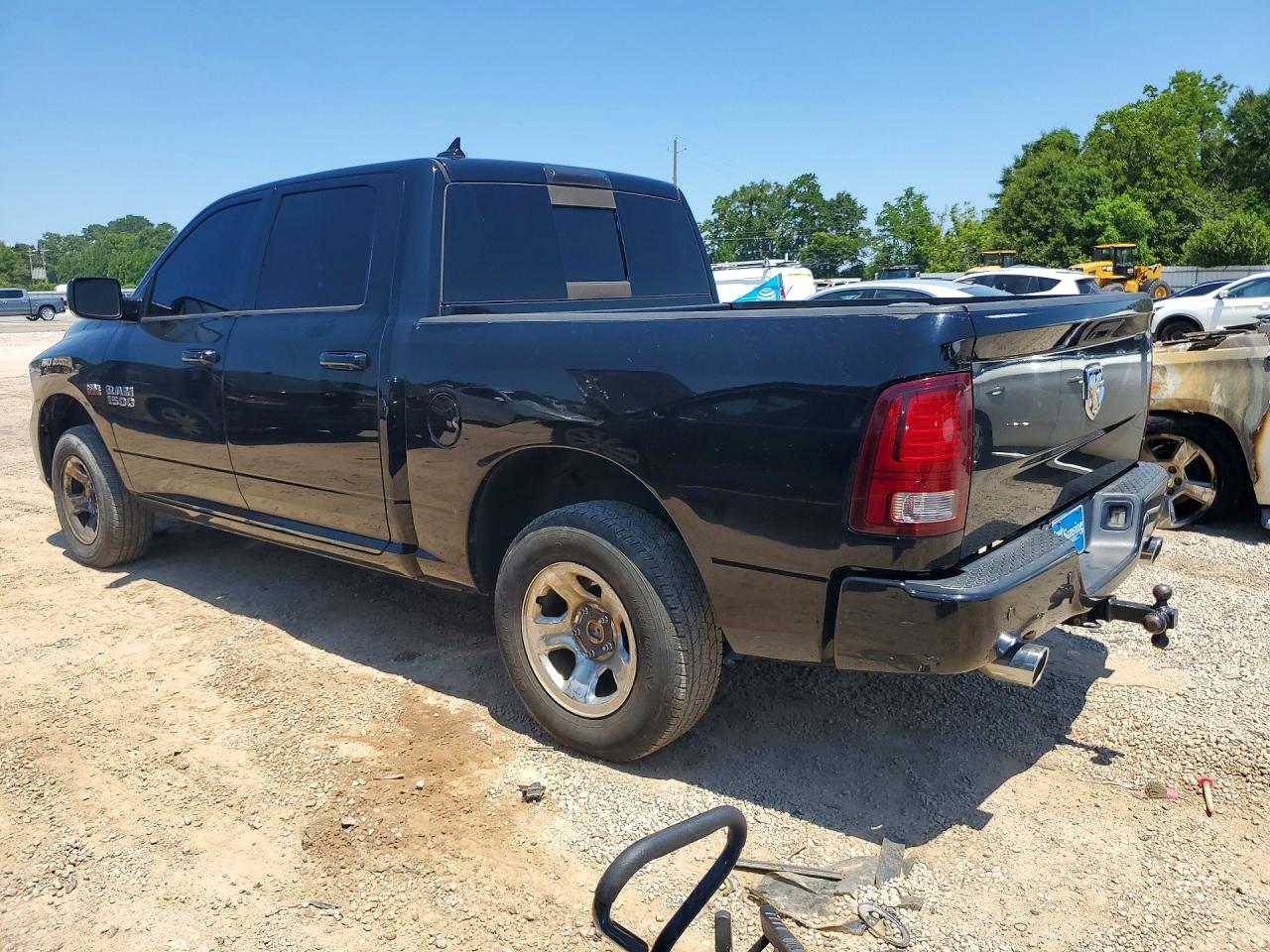 2015 RAM 1500 SPORT — снимка 2
