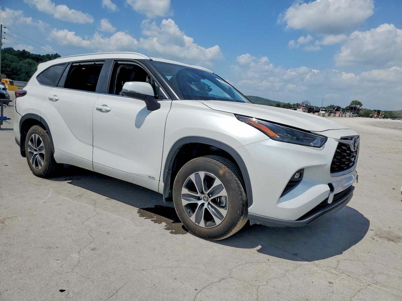 2024 TOYOTA HIGHLANDER HYBRID XLE — снимка 4