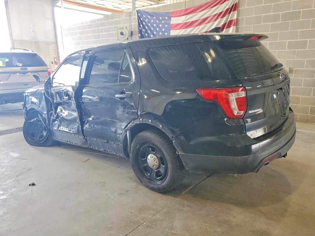 2017 FORD EXPLORER POLICE INTERCEPTOR — снимка 2