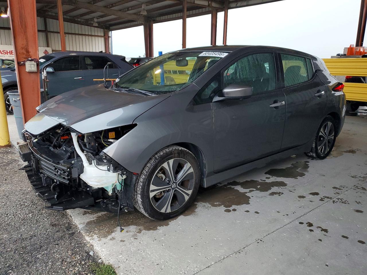 2020 NISSAN LEAF SV