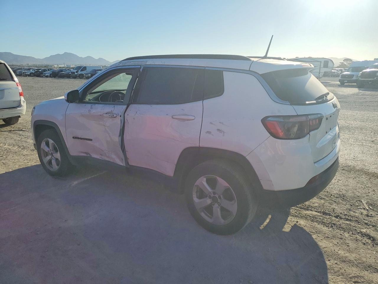 2018 JEEP COMPASS LATITUDE — снимка 2