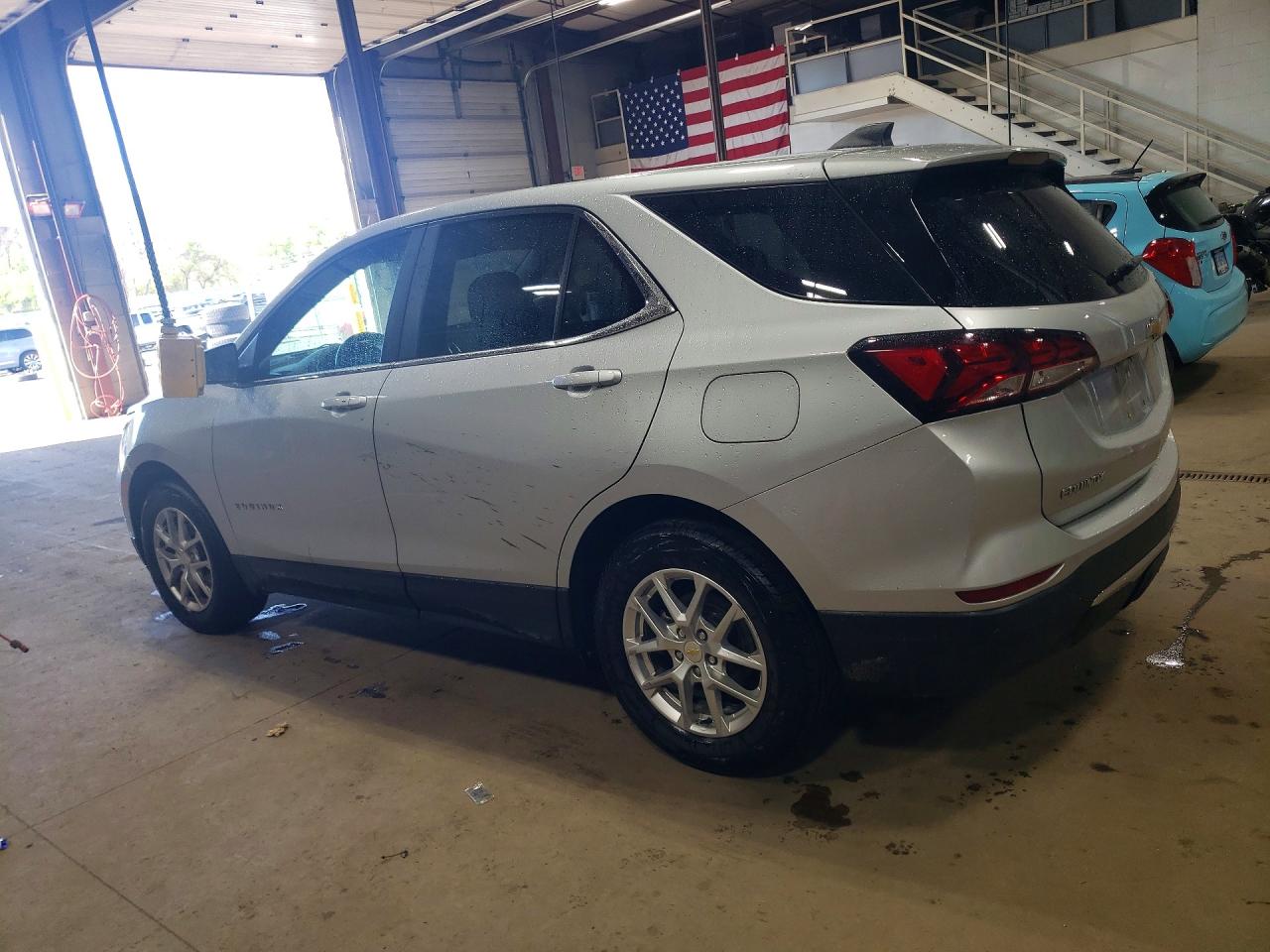 2022 CHEVROLET EQUINOX LT — снимка 2