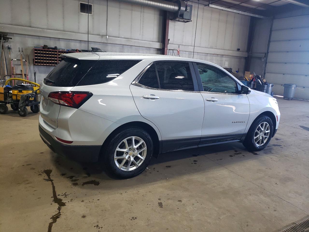 2022 CHEVROLET EQUINOX LT — снимка 3