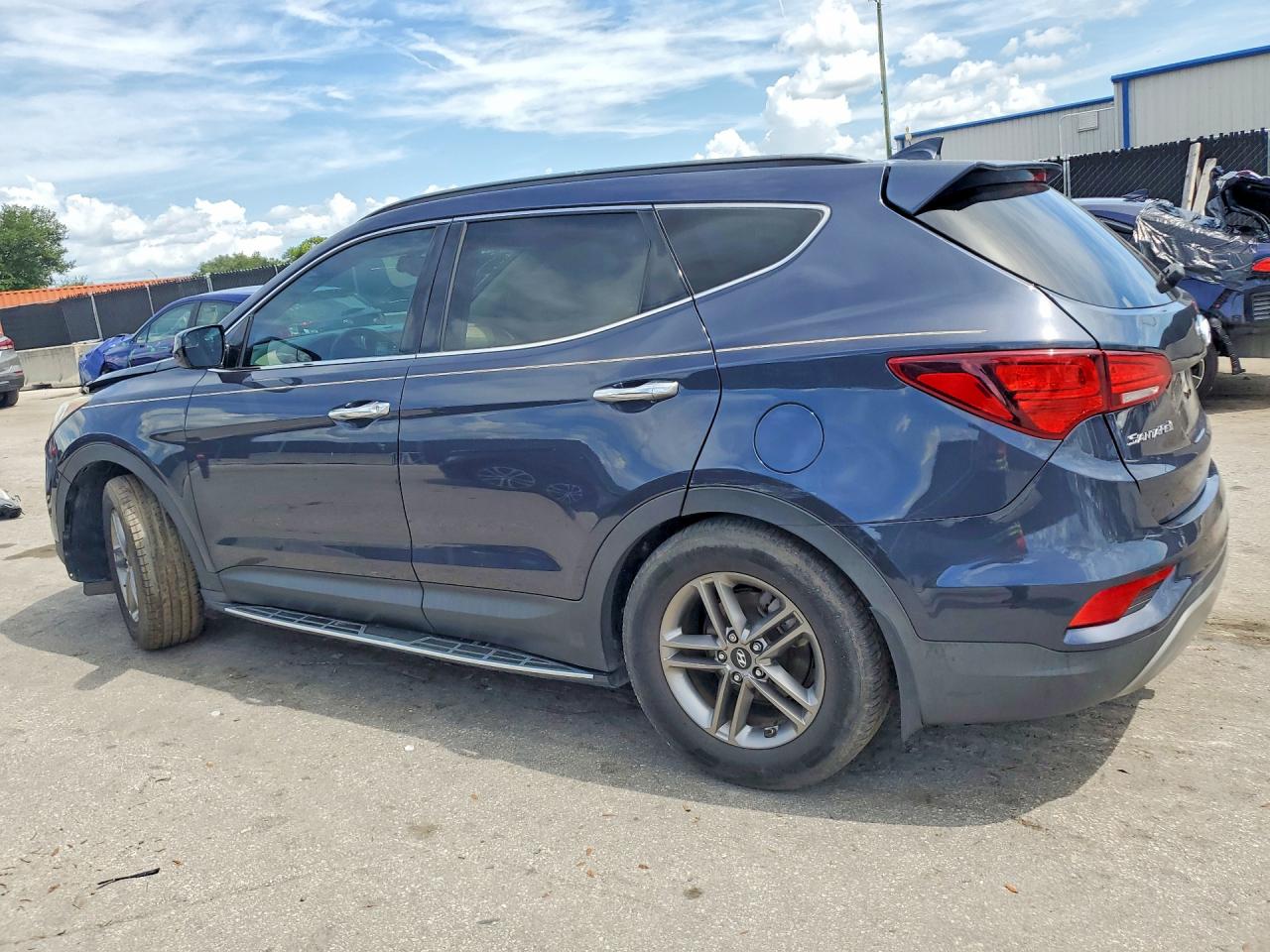 2017 HYUNDAI SANTA FE SPORT 2.4L — снимка 2