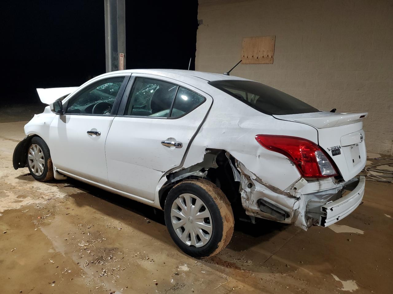2017 NISSAN VERSA S — снимка 2