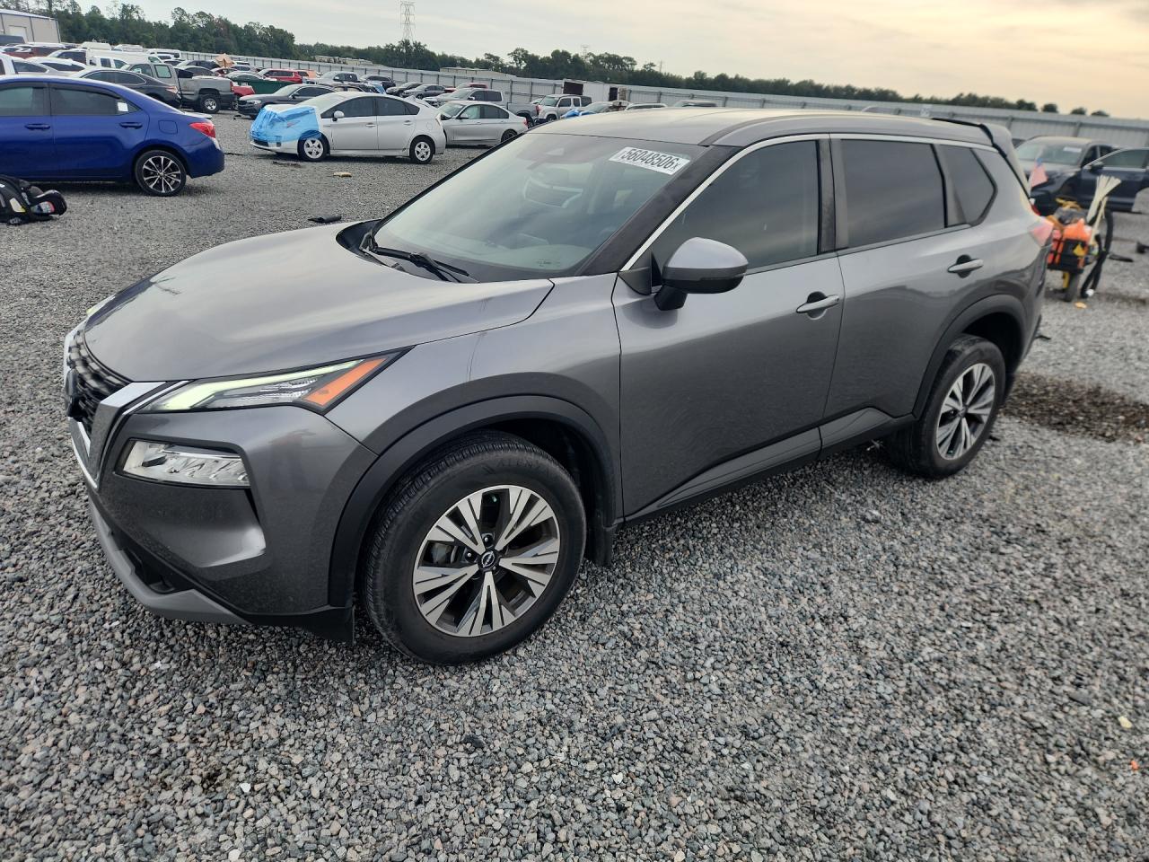 2022 NISSAN ROGUE SV