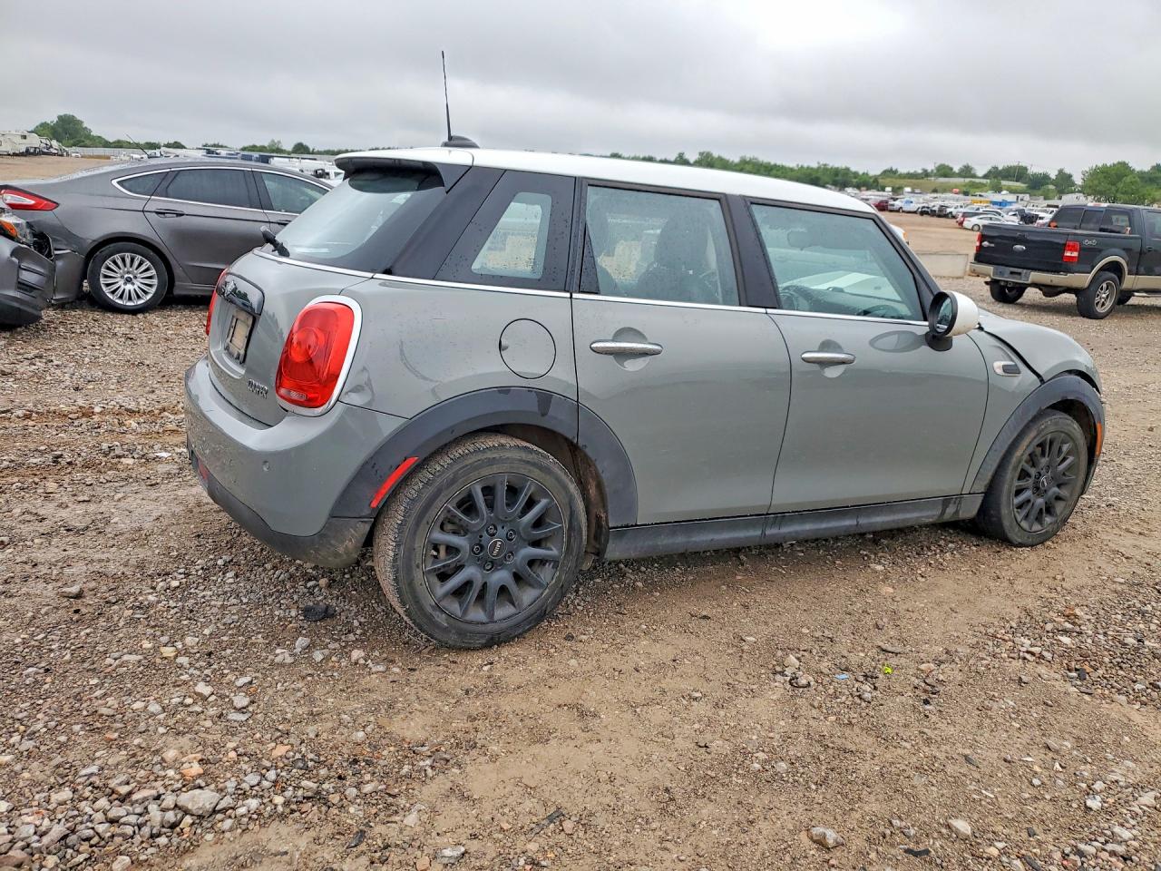 2018 MINI COOPER — снимка 3