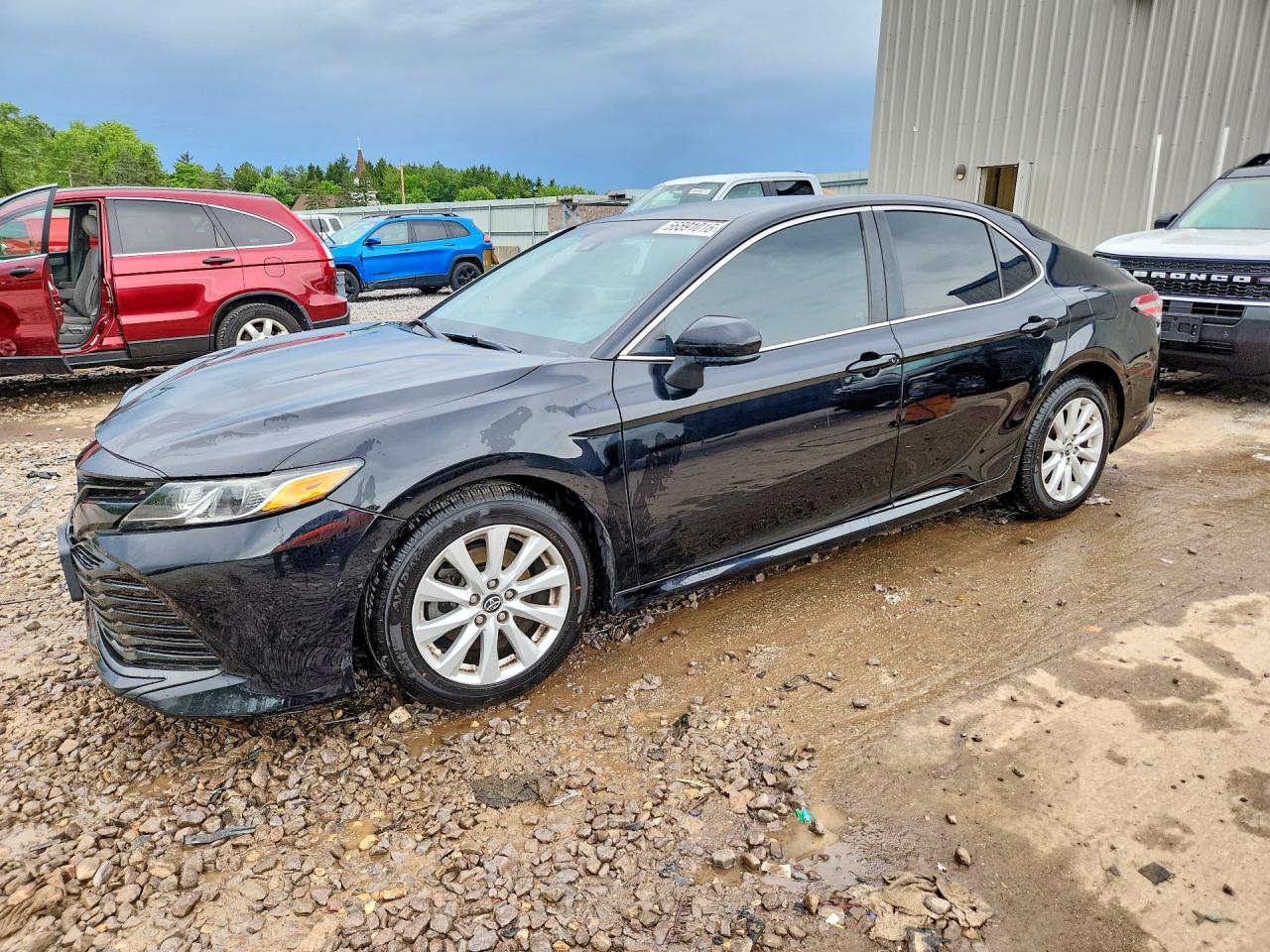 2019 TOYOTA CAMRY LE