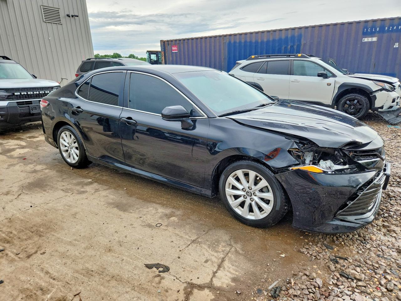 2019 TOYOTA CAMRY LE — снимка 4
