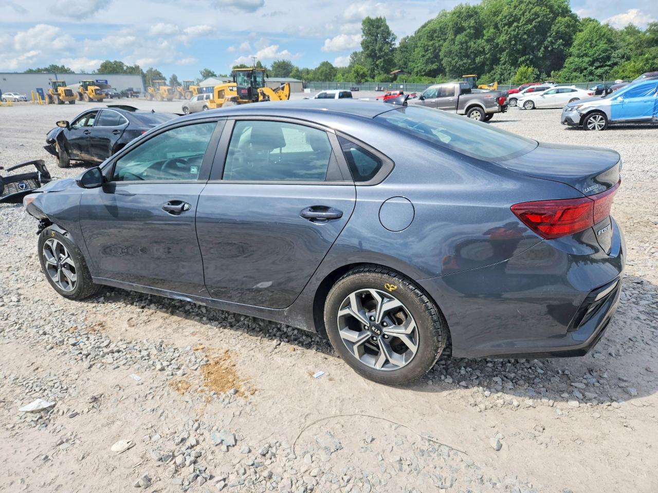 2021 KIA FORTE LXS — снимка 2