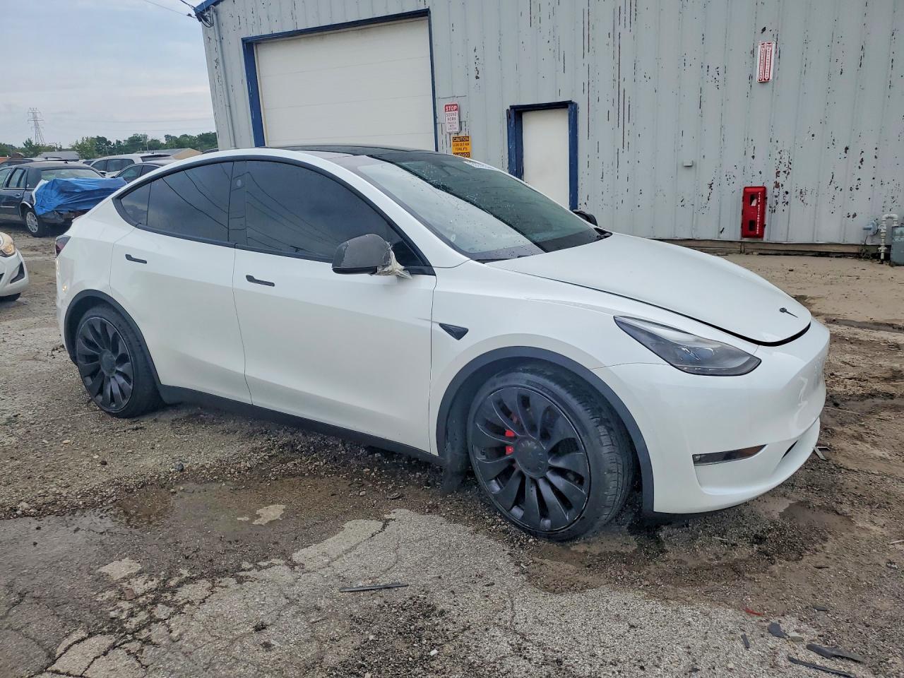 2023 TESLA MODEL Y — снимка 4