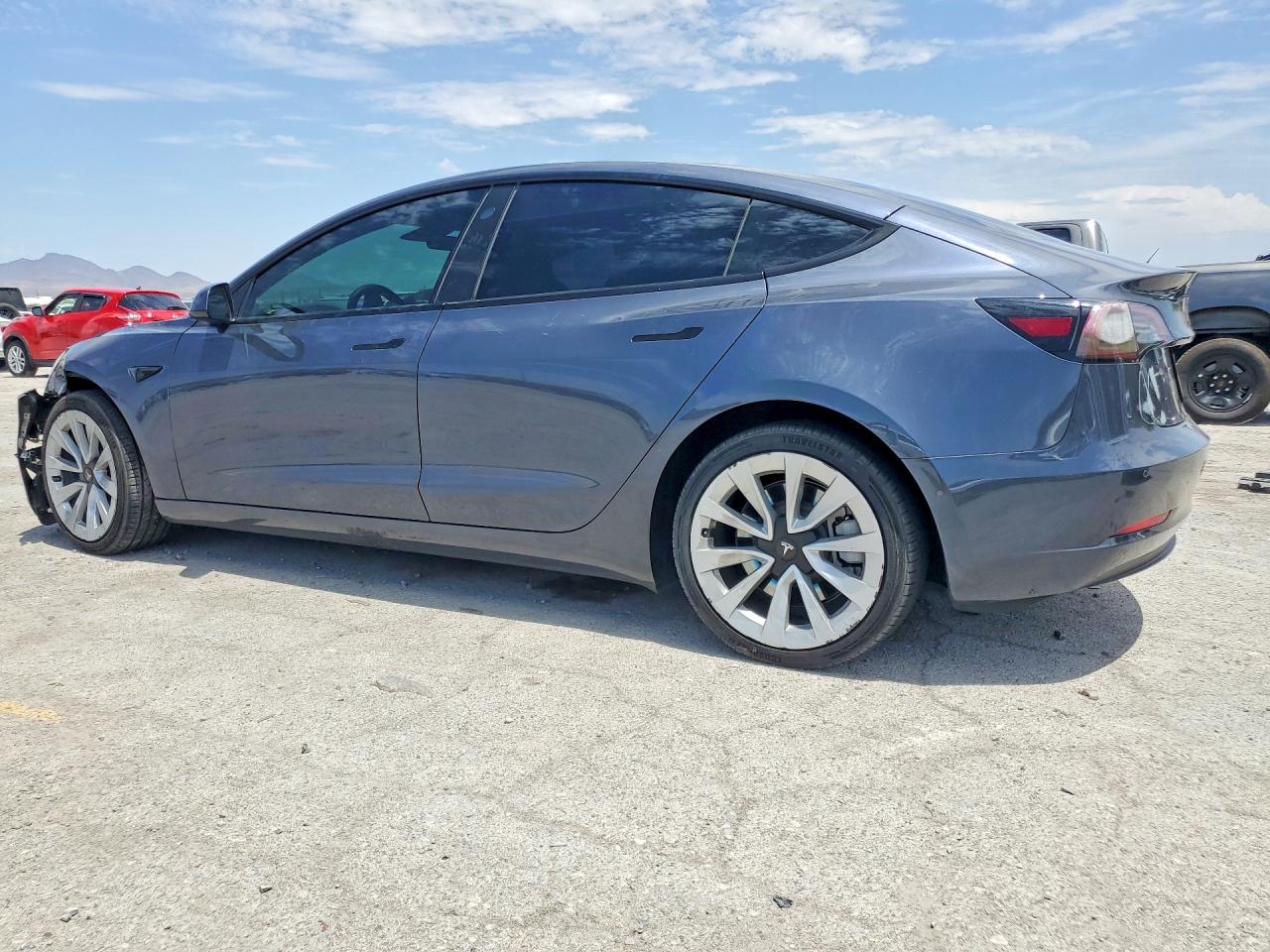 2022 TESLA MODEL 3 — снимка 2