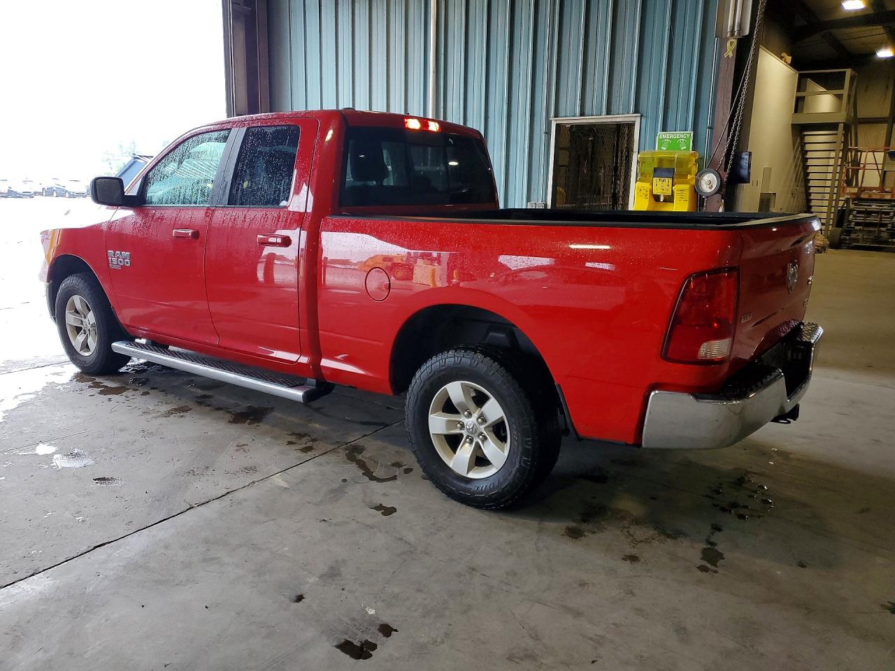 2019 RAM 1500 CLASSIC SLT — снимка 2