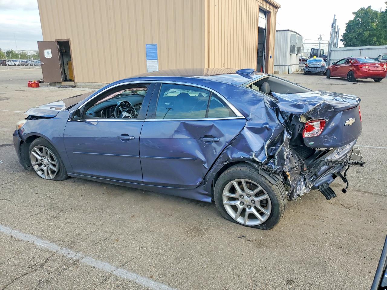 2015 CHEVROLET MALIBU 1LT — снимка 2