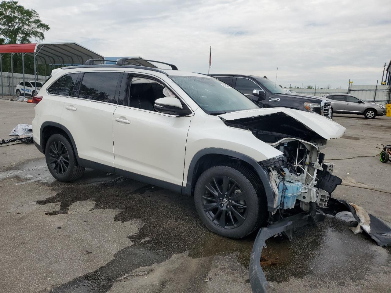 2019 TOYOTA HIGHLANDER SE — снимка 4