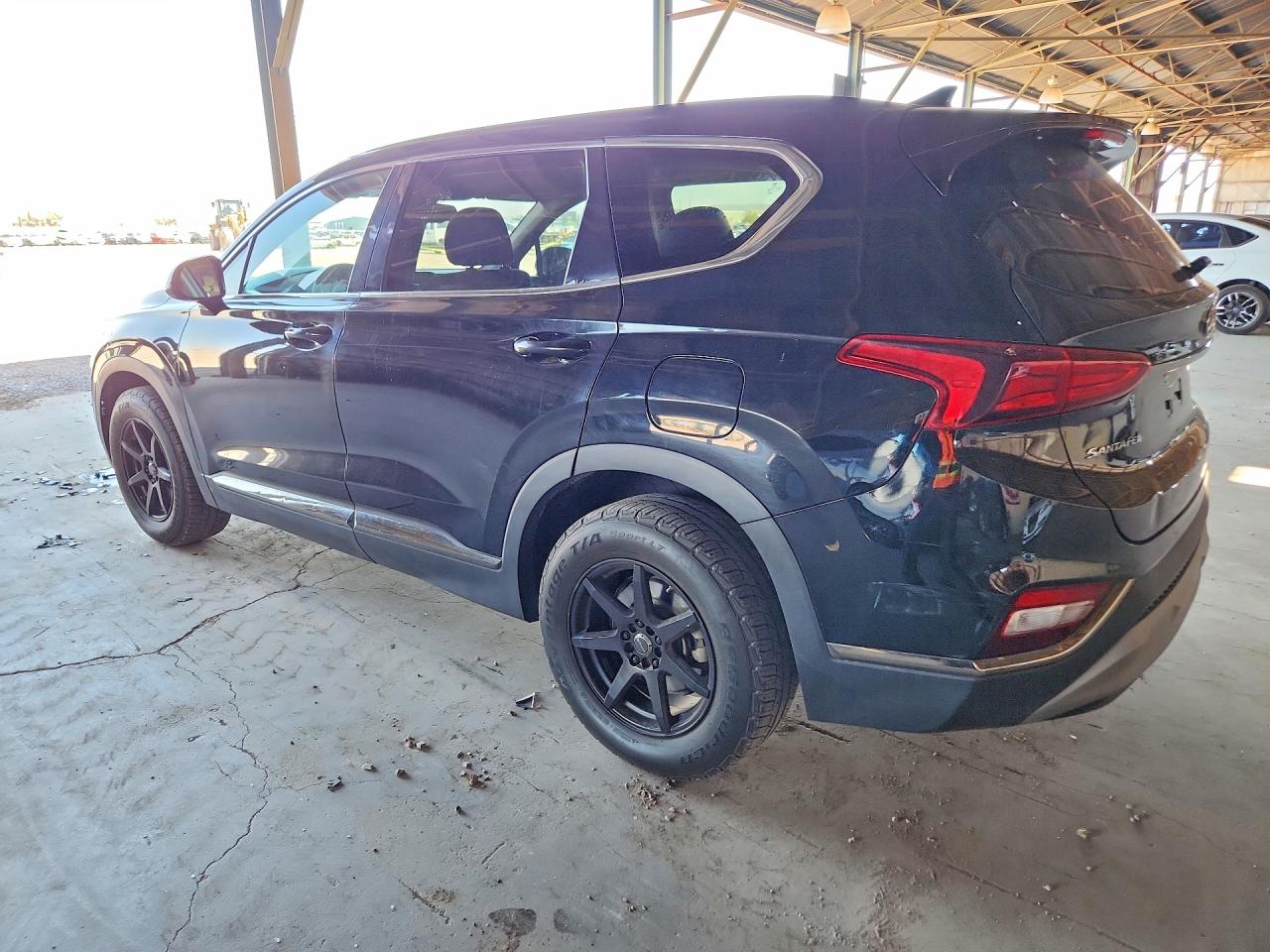 2019 HYUNDAI SANTA FE SEL 2.4L — снимка 2